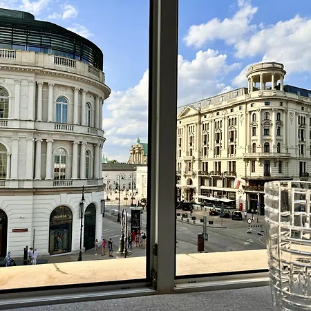 Apartamento Mondrian & Royal Route